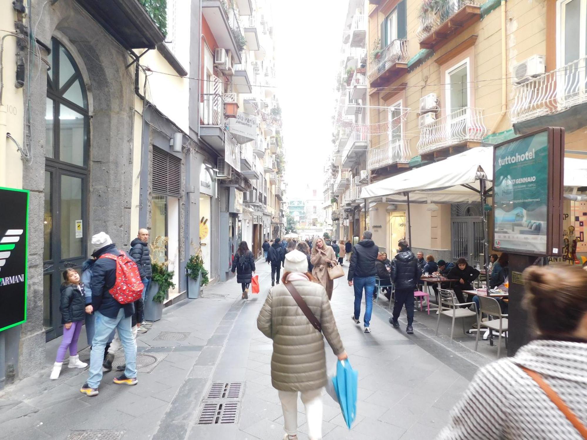 Appartamento Piacevole Chiaia