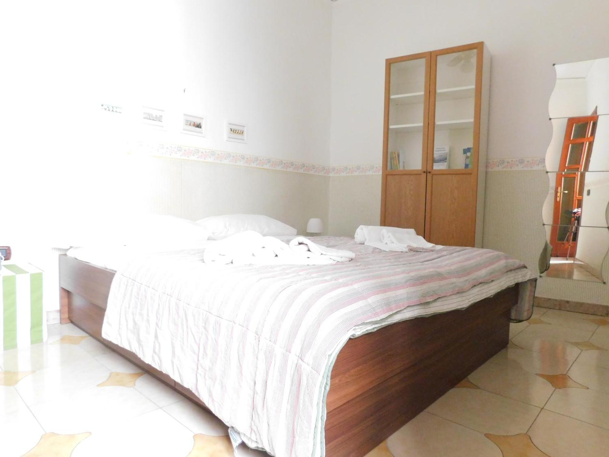 Piacevole Chiaia Apartment Naples
